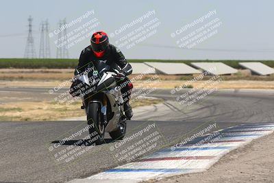 media/Aug-04-2024-TrackDaz (Sun) [[e1ff0814b6]]/Group B/1220pm (Wheelie Bump)/